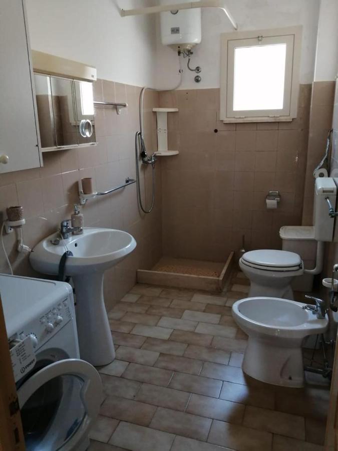 Villa Ticia A 100 Metri Dalla Spiaggia Con Parcheggio Privato Lido Marini Exterior foto